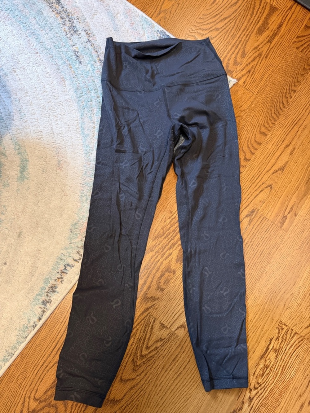 Women’s Black Lululemon Align Legging